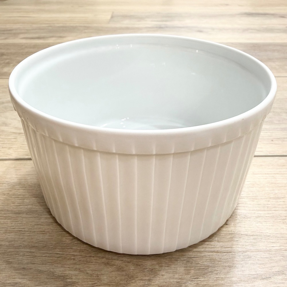 Pillivuyt France White Porcelain Pleated Souffle Dish 6.5 Inch Round Baker 48oz